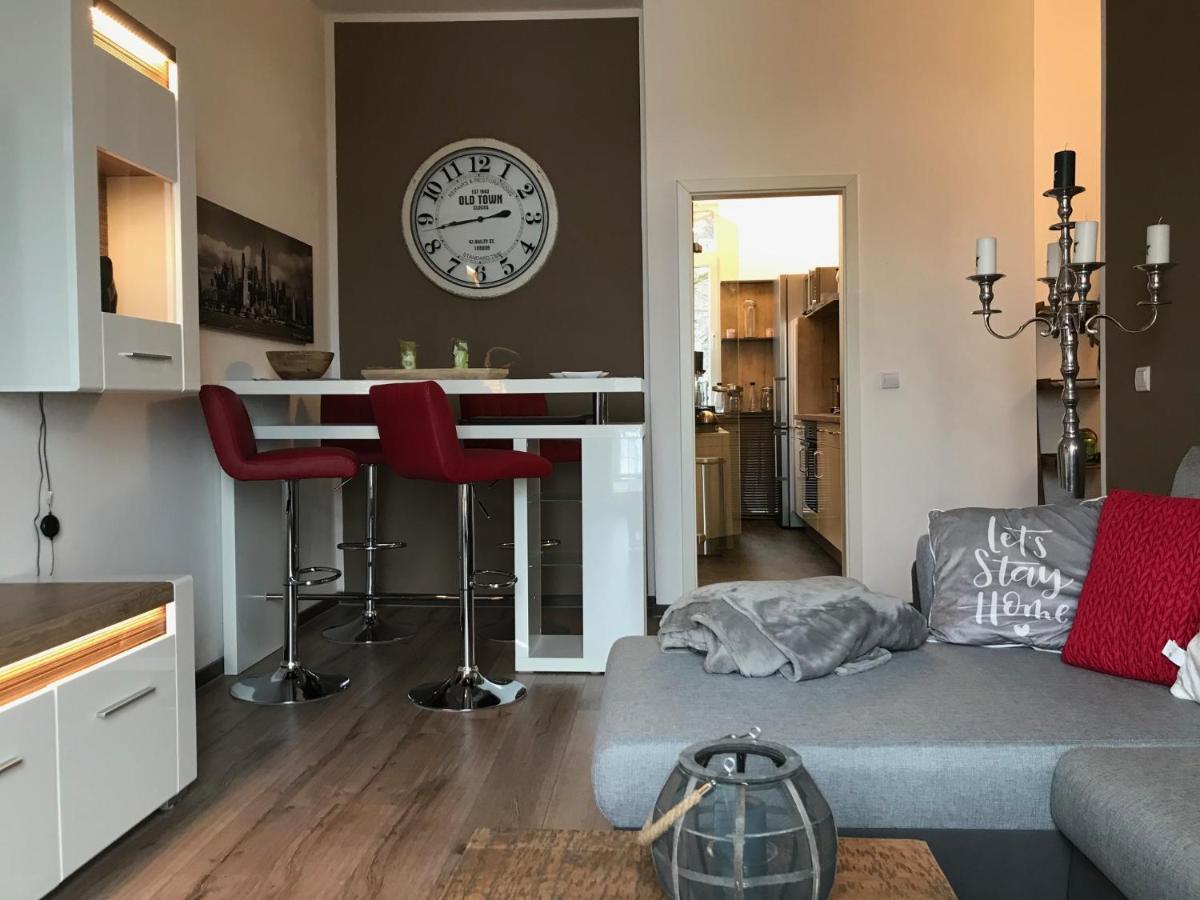 Stadthaus Artur - Apartment Madrid Remscheid Exteriör bild